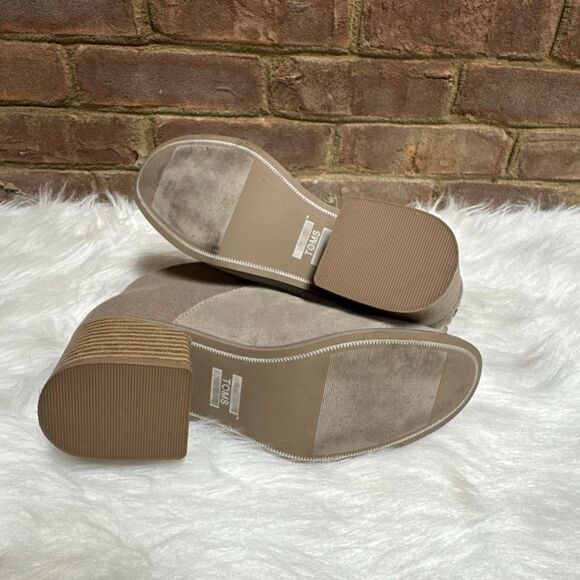 Toms Boots Womens 9.5 Lacy Ankle Bootie Beige Suede Side Zip Block Heels Casual - Picture 6 of 8